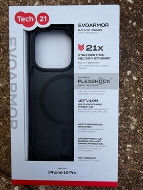 tech21 EvoArmor iPhone 16 Pro Case - Black